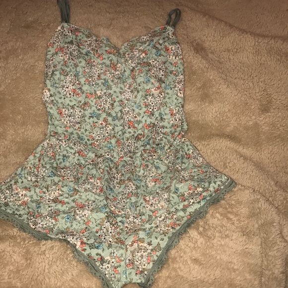 Victoria's Secret Other - Victoria’s Secret Lace Floral Romper Size Large